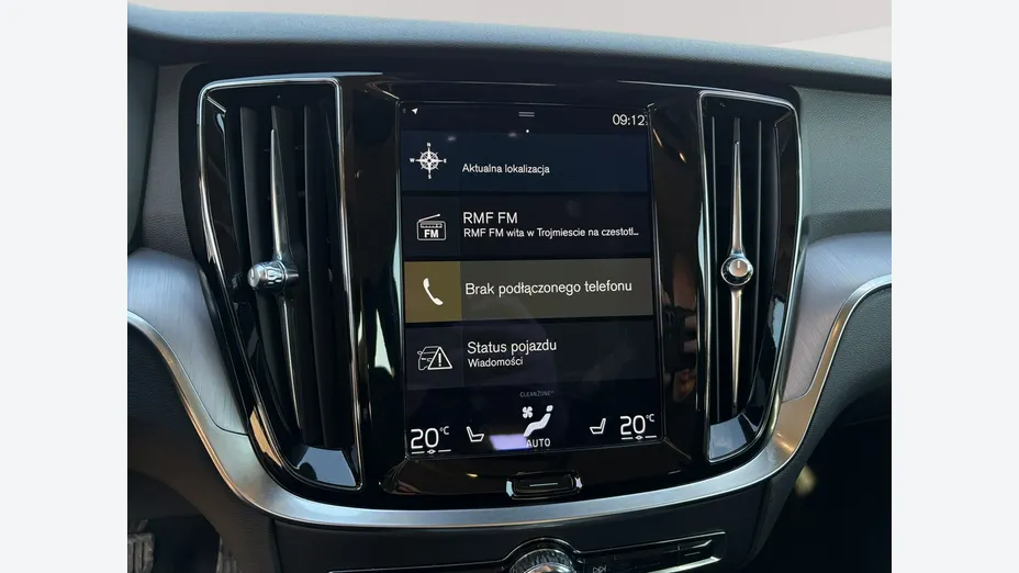 VOLVO V60 -