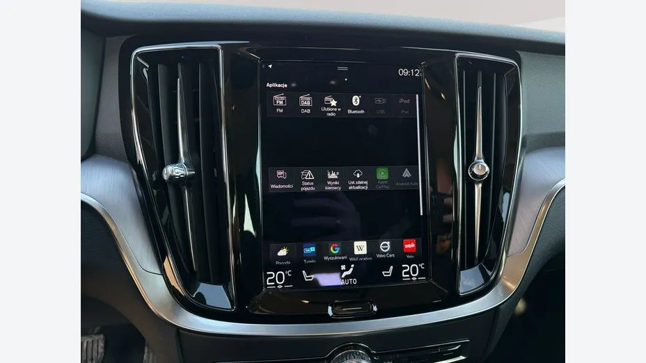 VOLVO V60 -