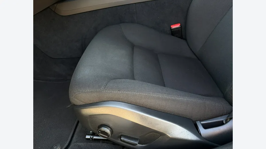 VOLVO V60 -