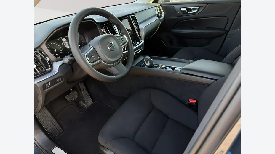 VOLVO V60 -