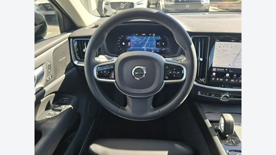 VOLVO V60 -