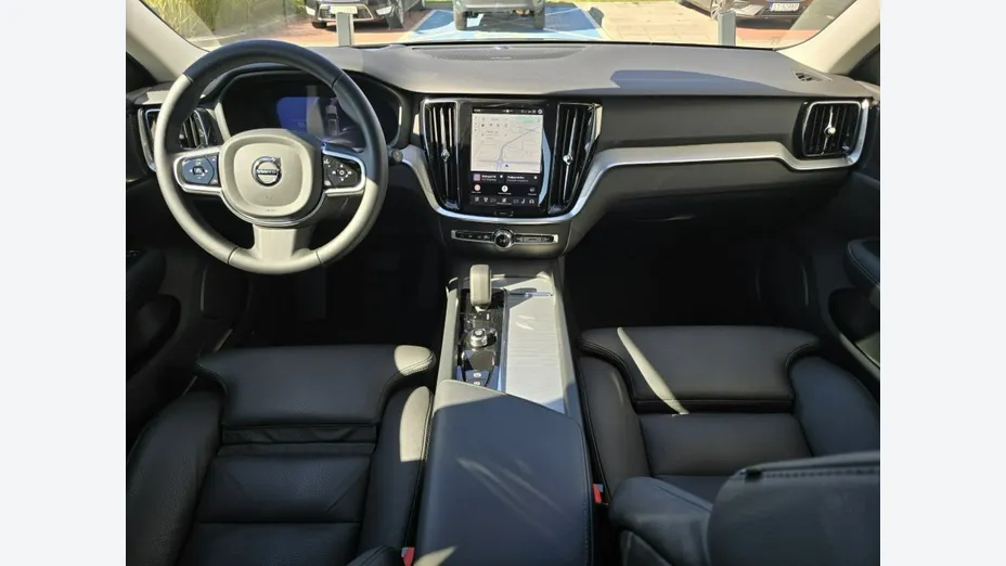 VOLVO V60 -