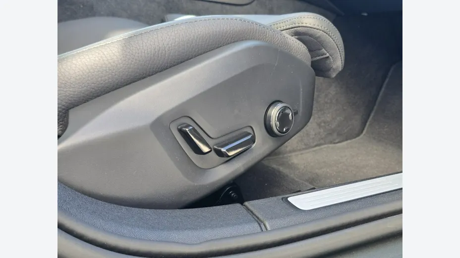 VOLVO V60 -