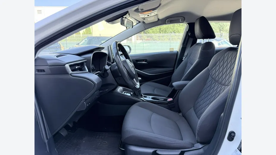 TOYOTA Corolla -