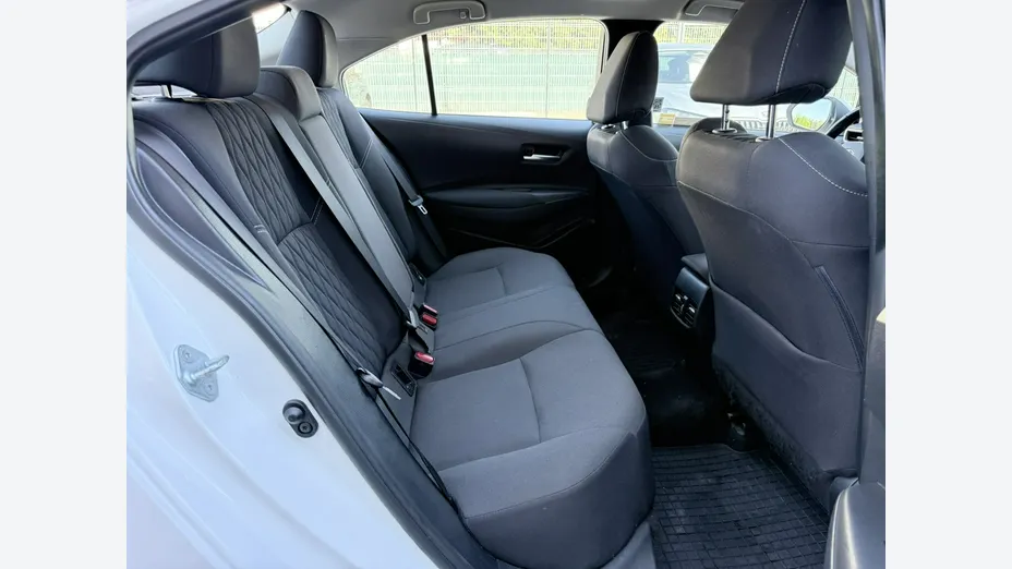 TOYOTA Corolla -