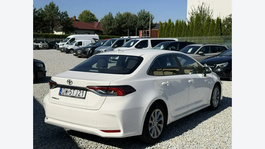 TOYOTA Corolla -
