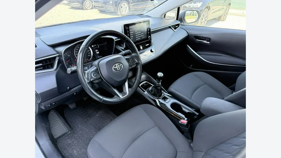 TOYOTA Corolla -