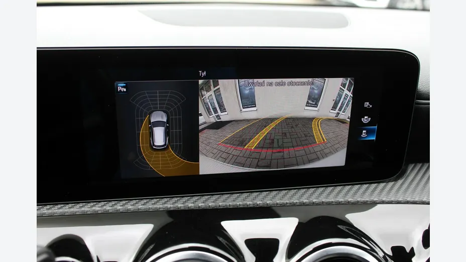 MERCEDES-BENZ CLA -