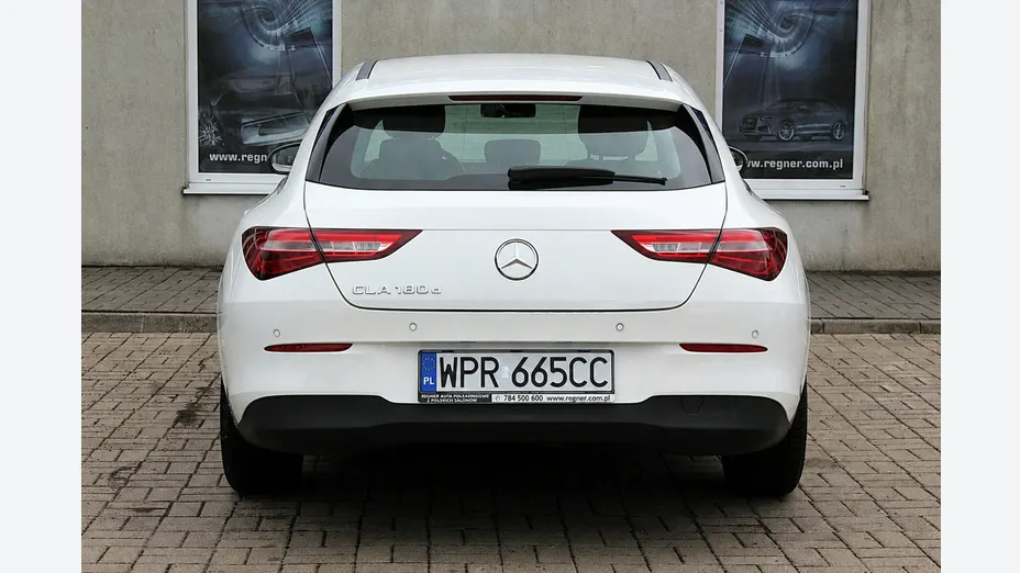 MERCEDES-BENZ CLA -