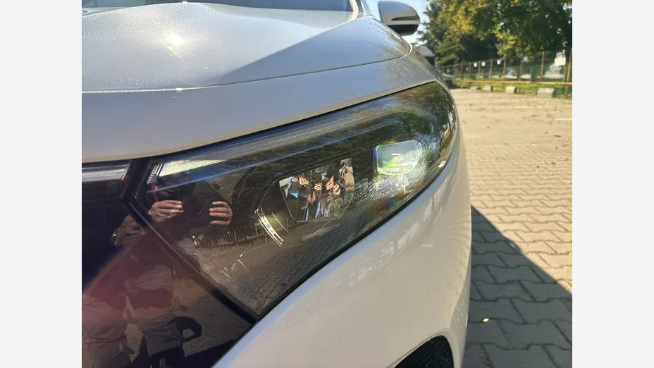 MERCEDES-BENZ EQA -