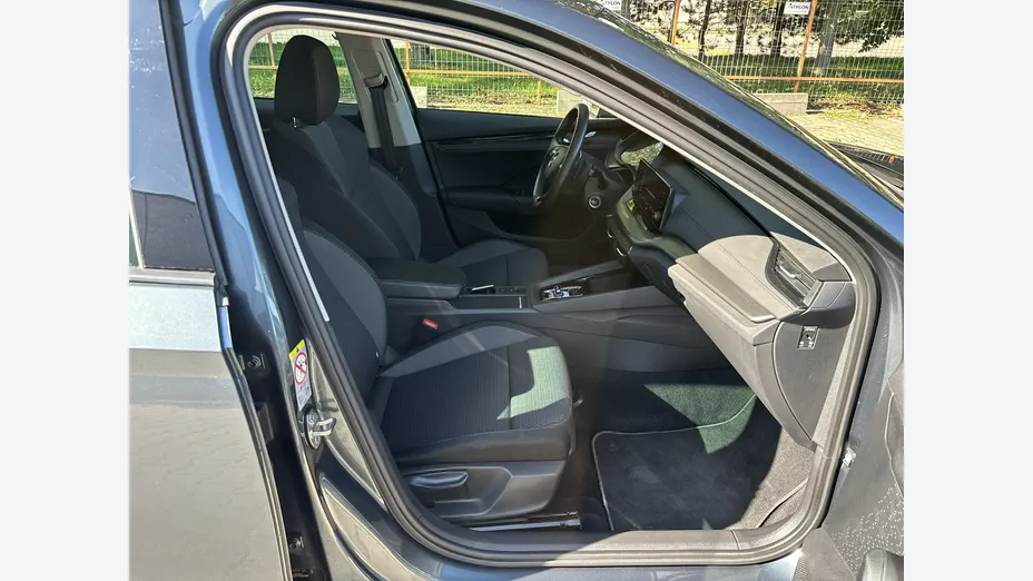 SKODA Octavia -
