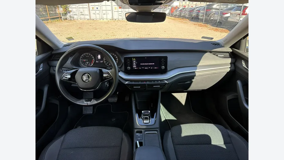 SKODA Octavia -