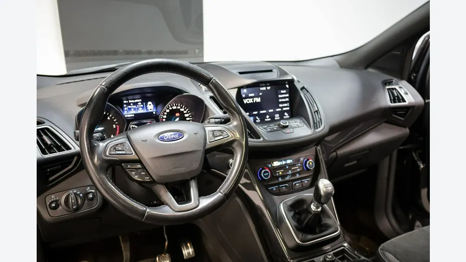 FORD Kuga -
