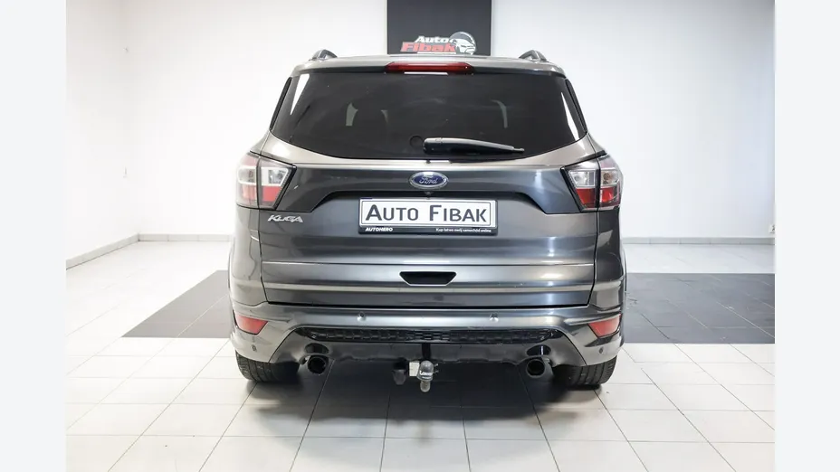 FORD Kuga -