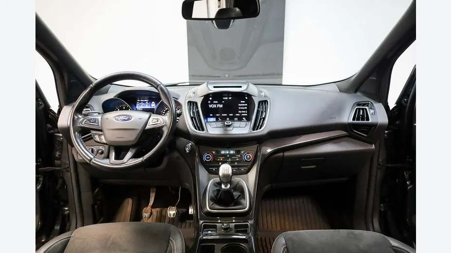 FORD Kuga -