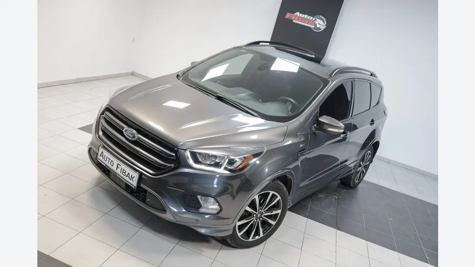 FORD Kuga -