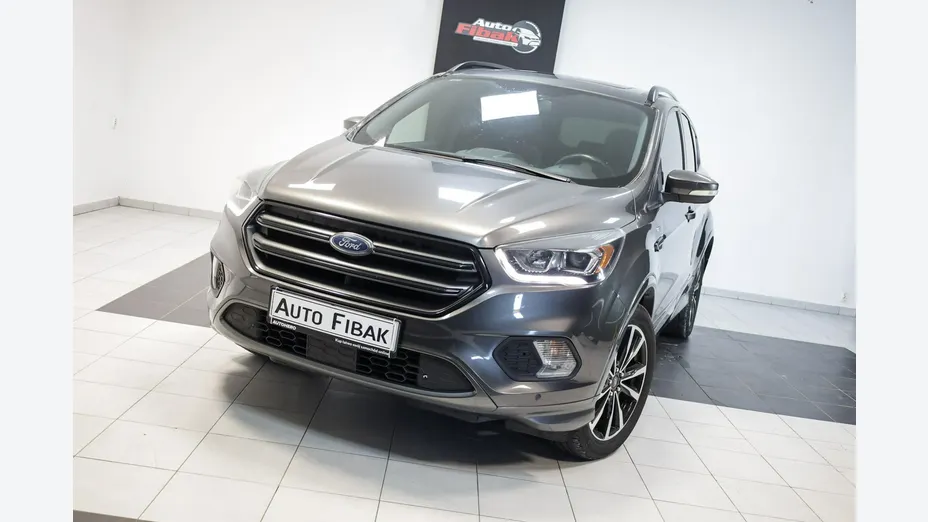 FORD Kuga -