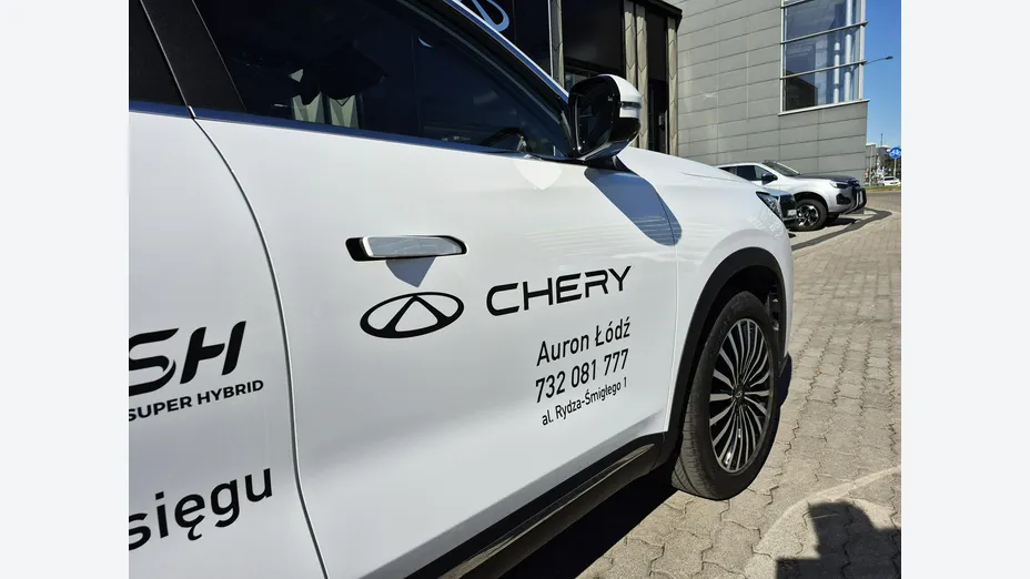 CHERY Tiggo 8 -