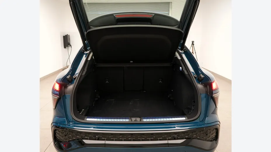 AUDI Q3 Sportback -