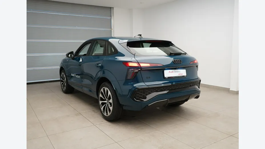 AUDI Q3 Sportback -