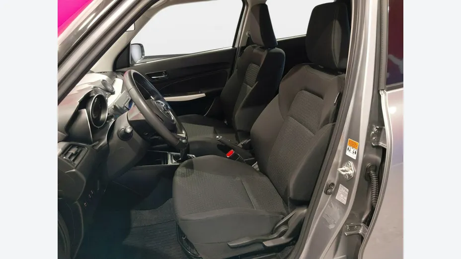 SUZUKI Swift -