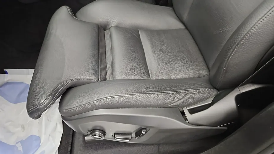 VOLVO XC90 -