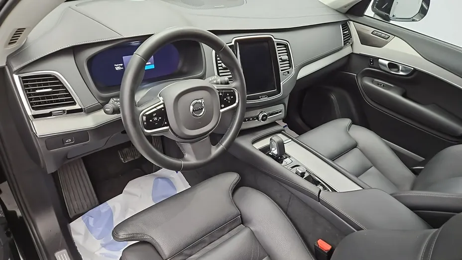VOLVO XC90 -