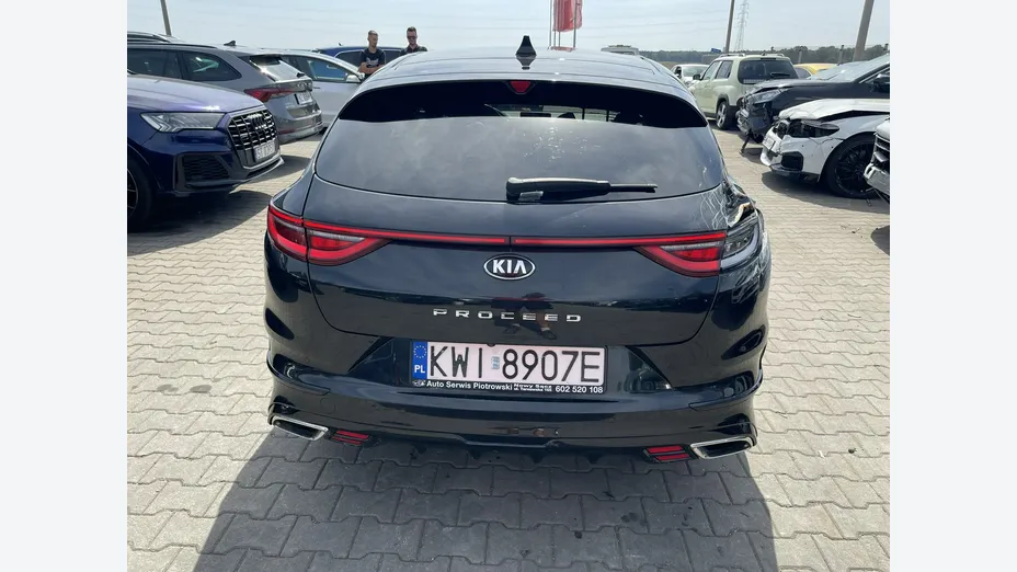 KIA ProCeed -