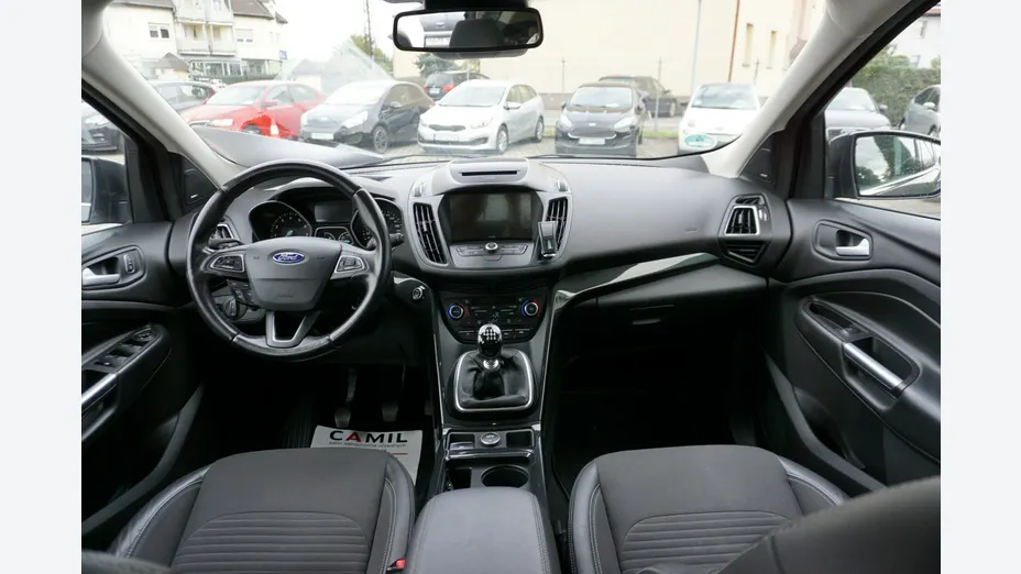 FORD Kuga -
