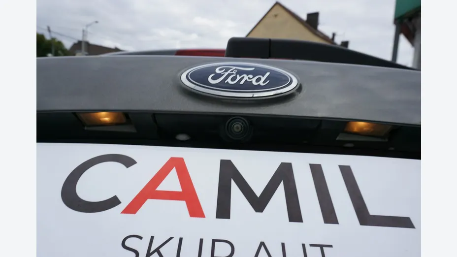FORD Kuga -
