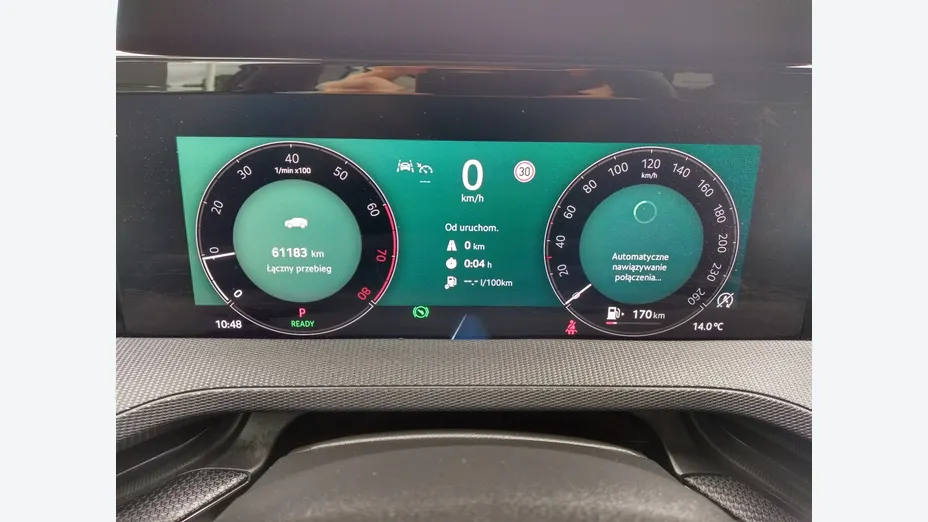 SKODA Superb -