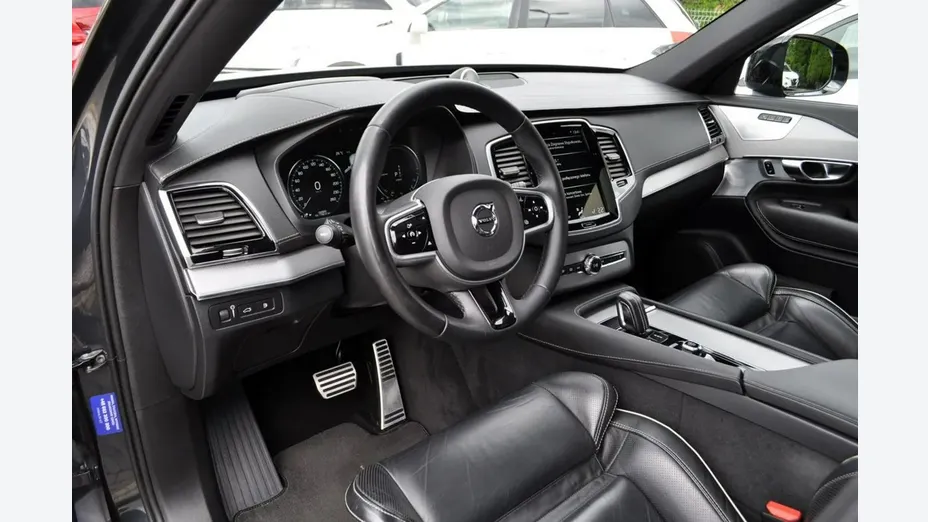 VOLVO XC90 -