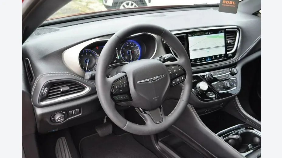 CHRYSLER Pacifica -