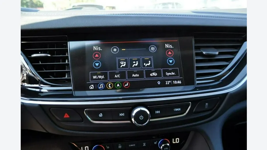 OPEL Insignia -