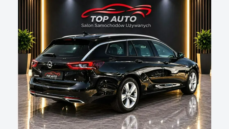 OPEL Insignia -