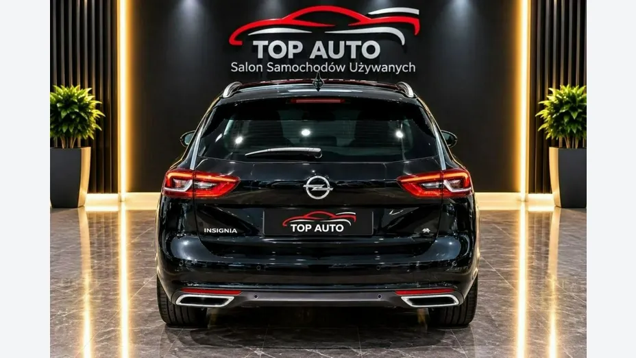 OPEL Insignia -