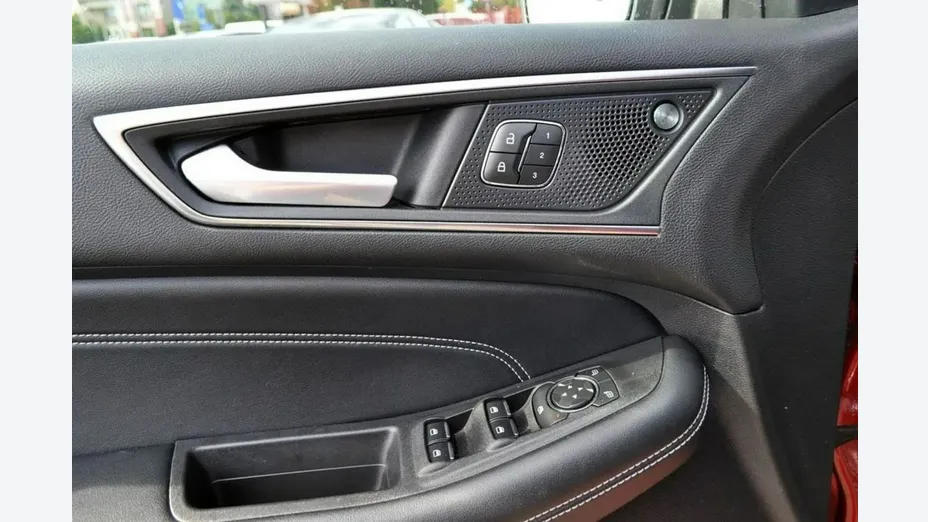 FORD Edge -