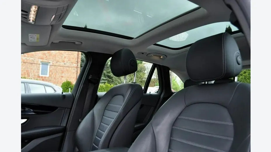 MERCEDES-BENZ CLC -