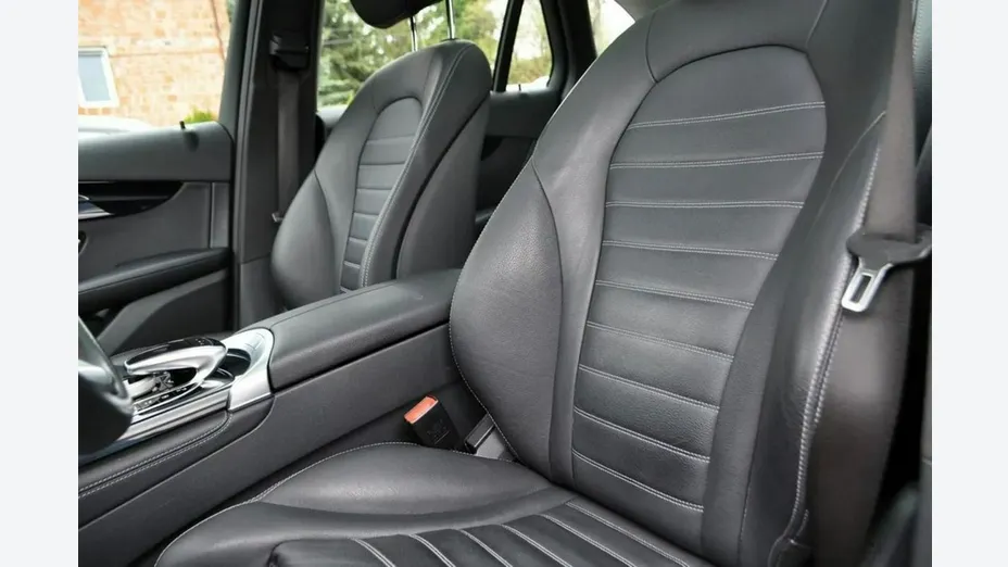 MERCEDES-BENZ CLC -