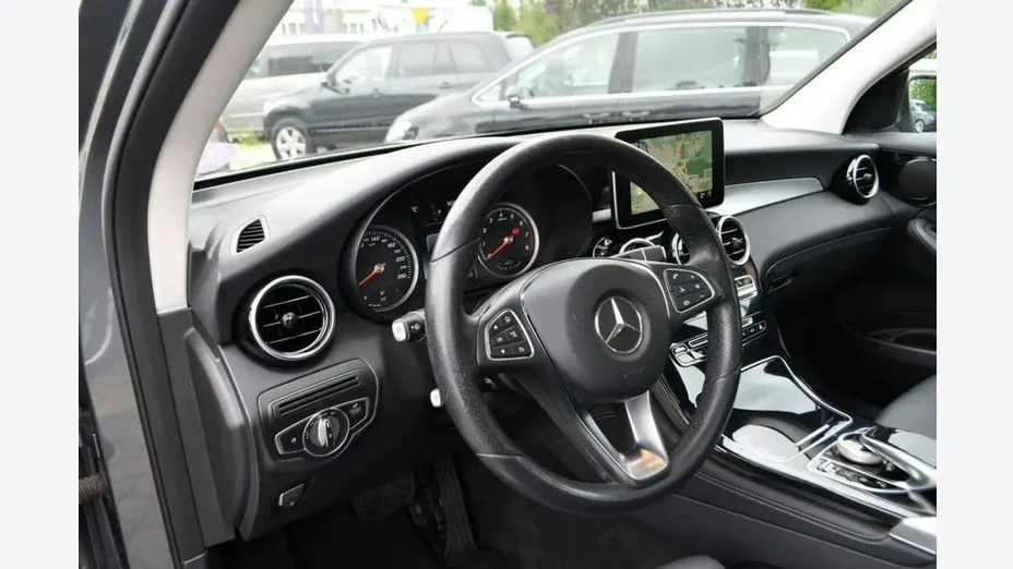 MERCEDES-BENZ CLC -