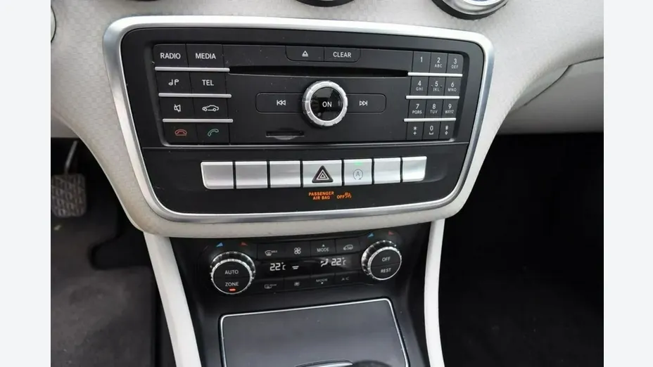 MERCEDES-BENZ A Klasa -