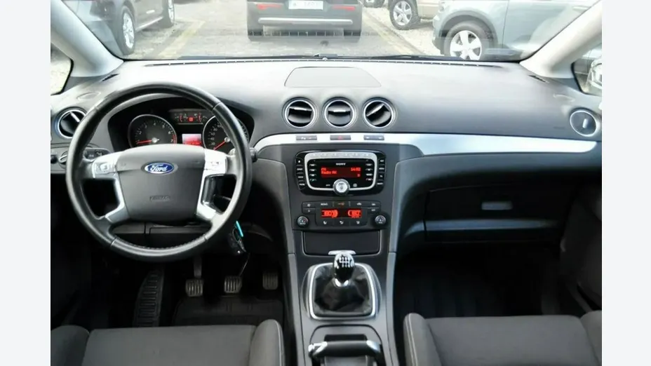 FORD S-MAX -