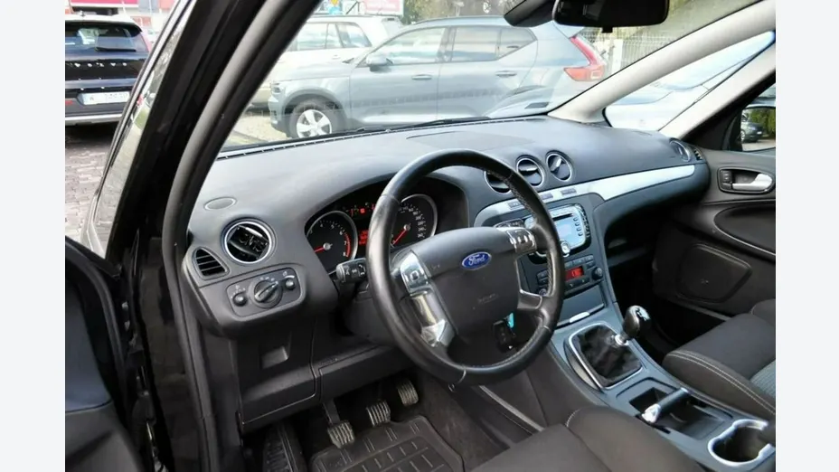 FORD S-MAX -