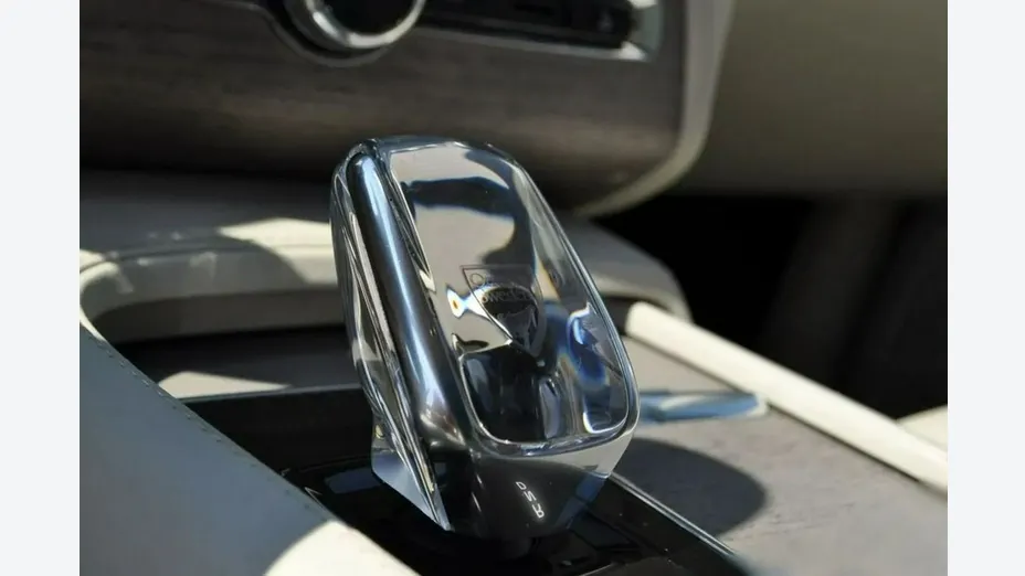 VOLVO XC90 -