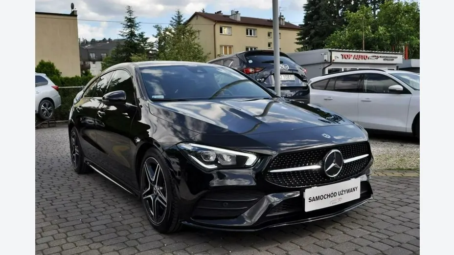 MERCEDES-BENZ CLA -