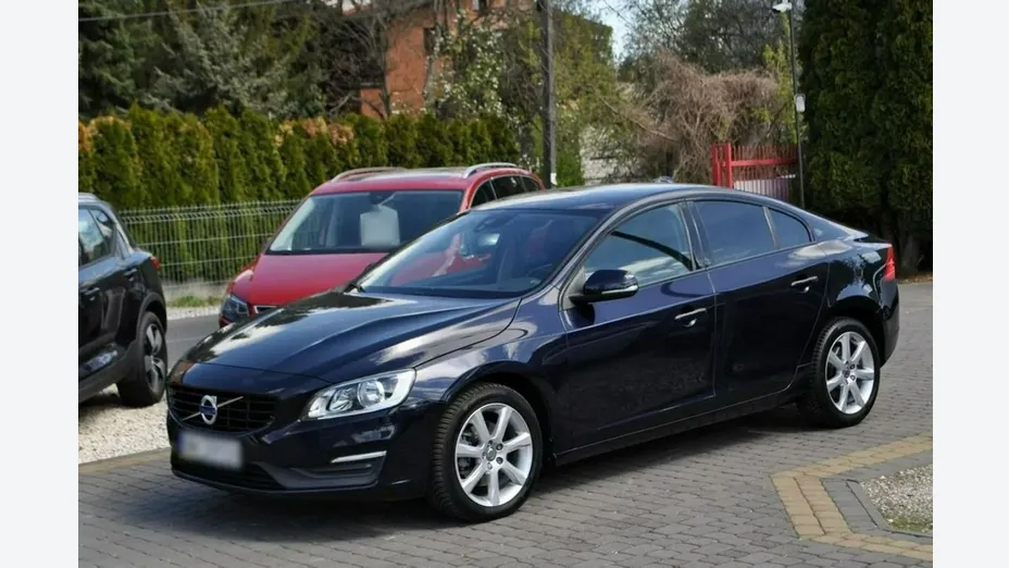 VOLVO S60 -