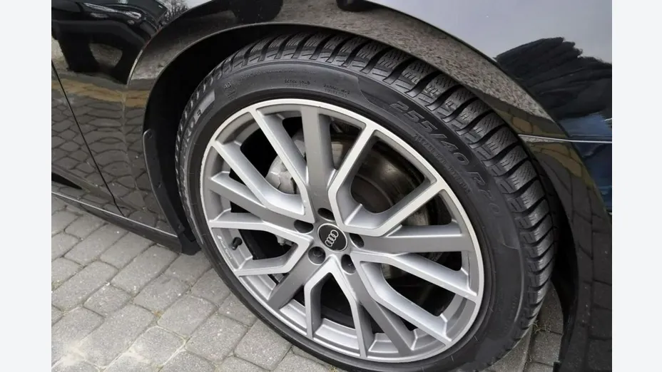 AUDI A6 Avant -