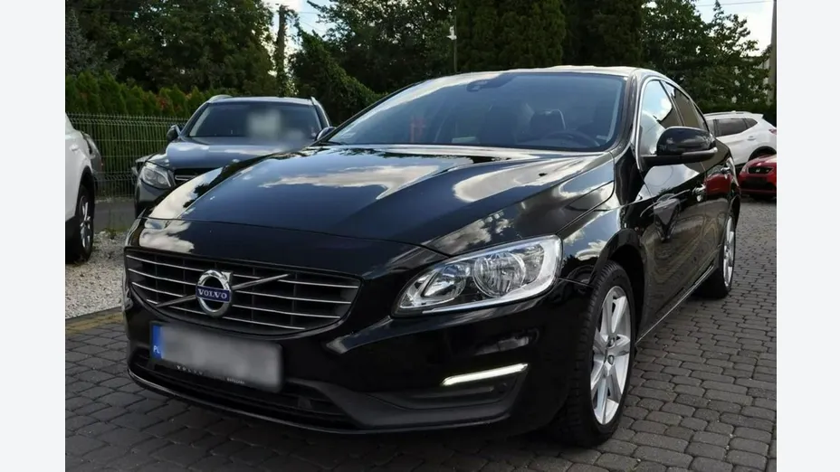 VOLVO S60 -