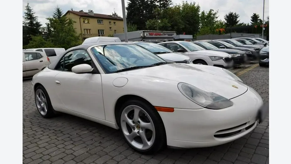 PORSCHE 911 -
