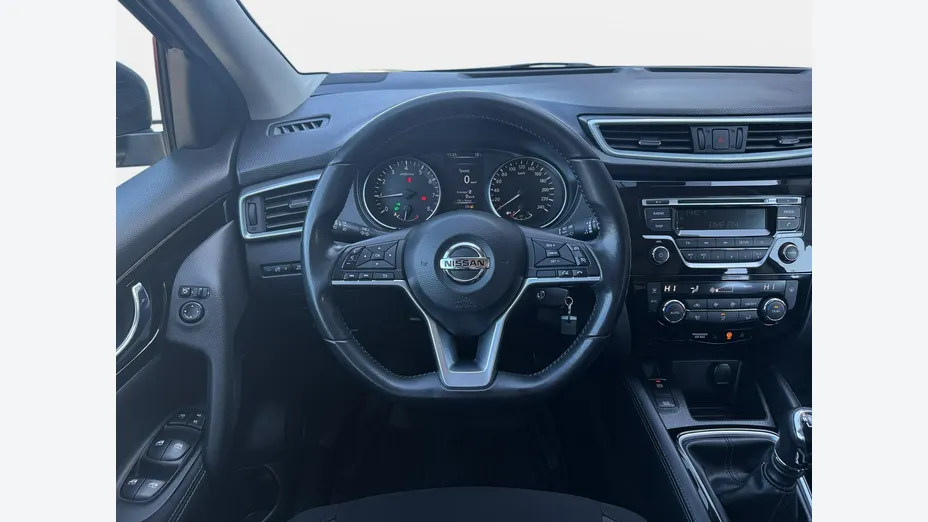 NISSAN Qashqai -